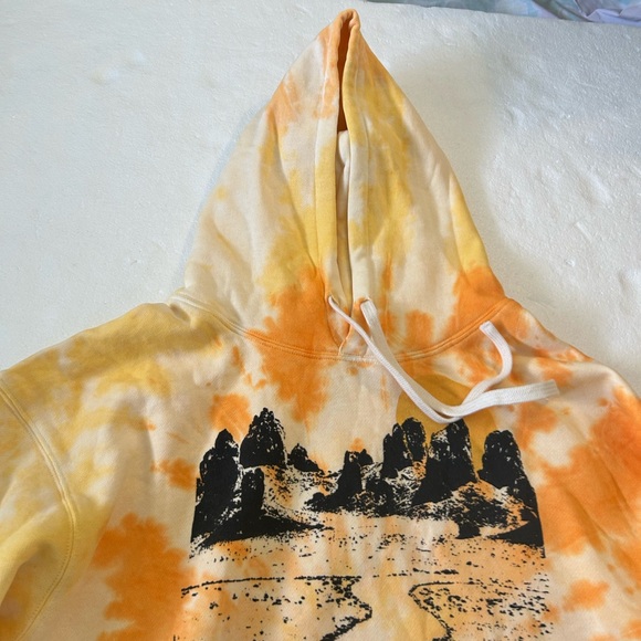 Pura vida NWT road tripper orange white tie dye long sleeve pullover sweatshirt - Picture 9 of 13